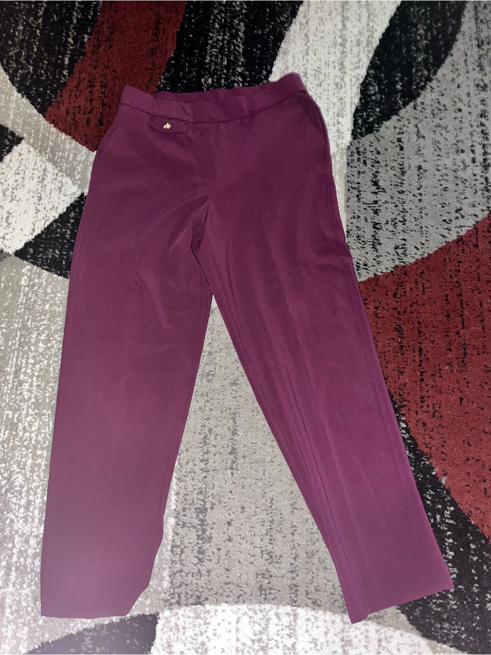 Women's Straight-Leg Pants in Plum